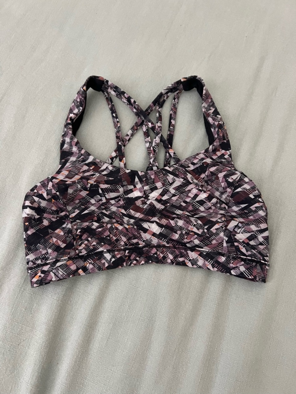 Lululemon sports bra